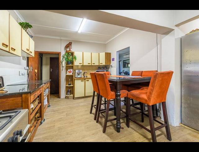 4 BEDROOM HOUSE FOR SALE IN PELHAM